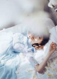 ˭����������ձ����ϳ�